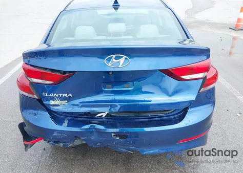 2018 Hyundai Elantra Sel z USA, uszkodzony, nr VIN 5NPD84LFXJH330542